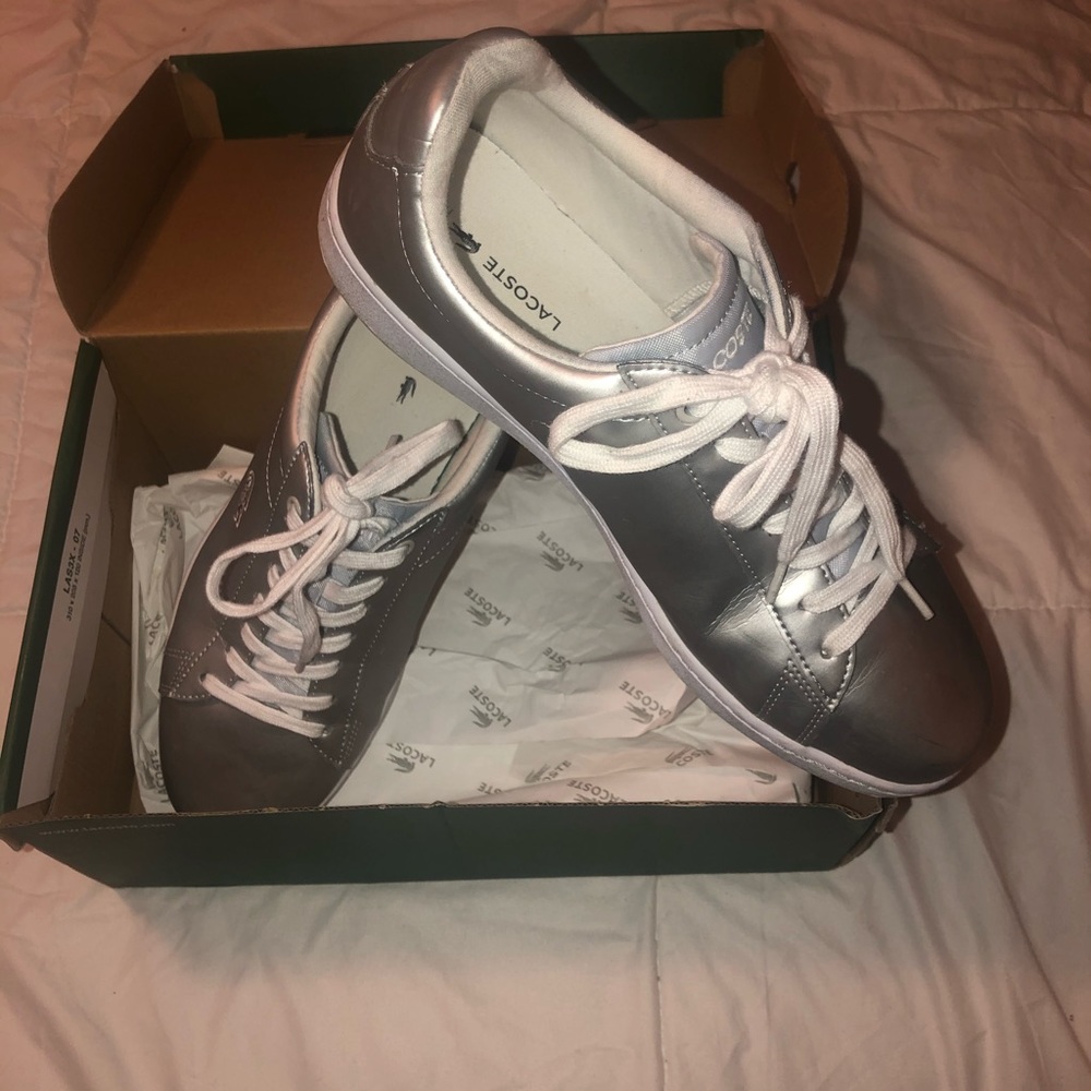 Shoes - Picture 3 of 3